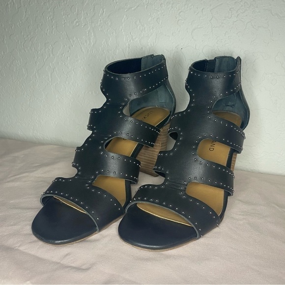 𝅺lucky Brand Heels - Picture 3 of 9
